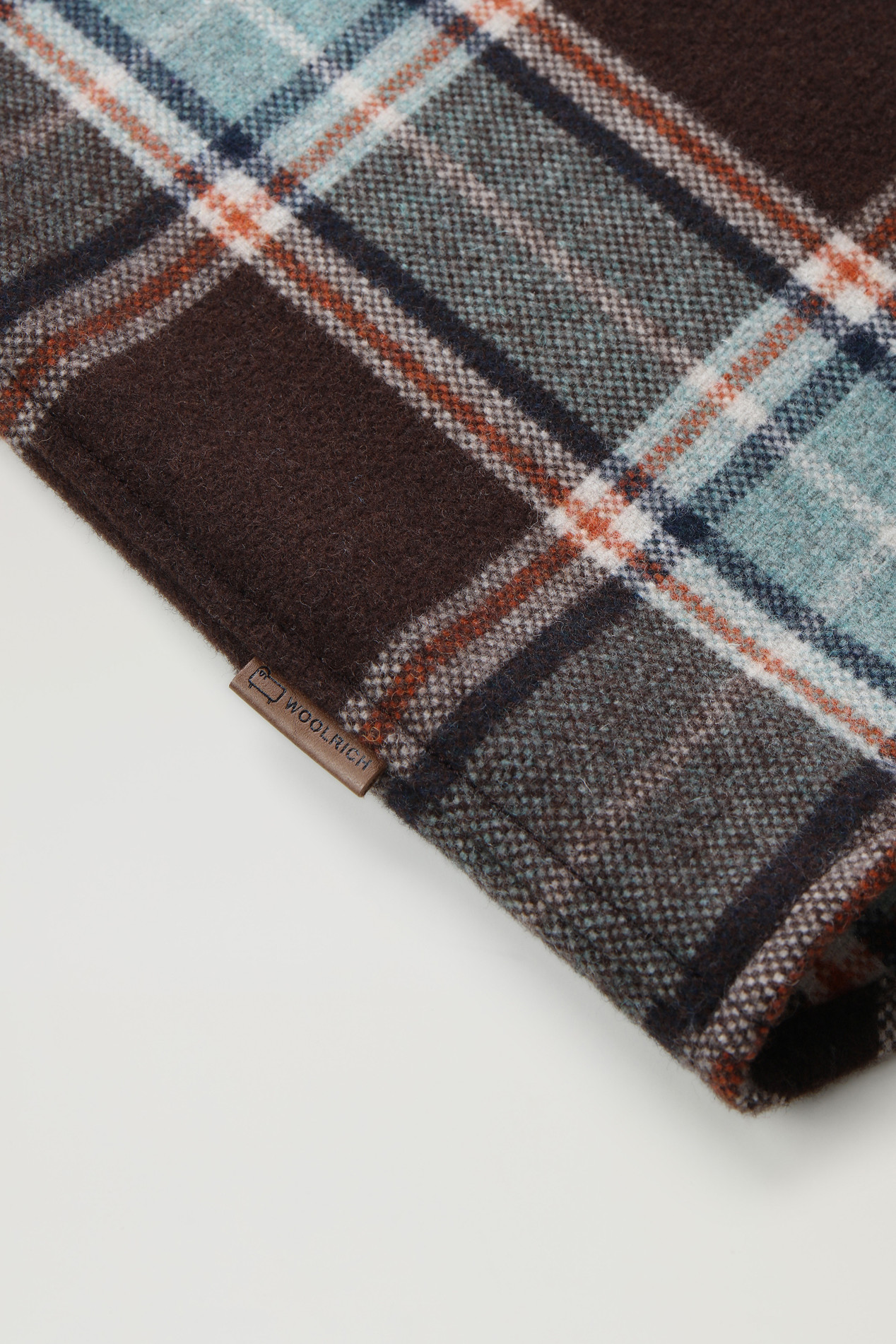 Alaskan Check Overshirt in Recycled Italian Wool Blend Multicolor photo 4 | Woolrich
