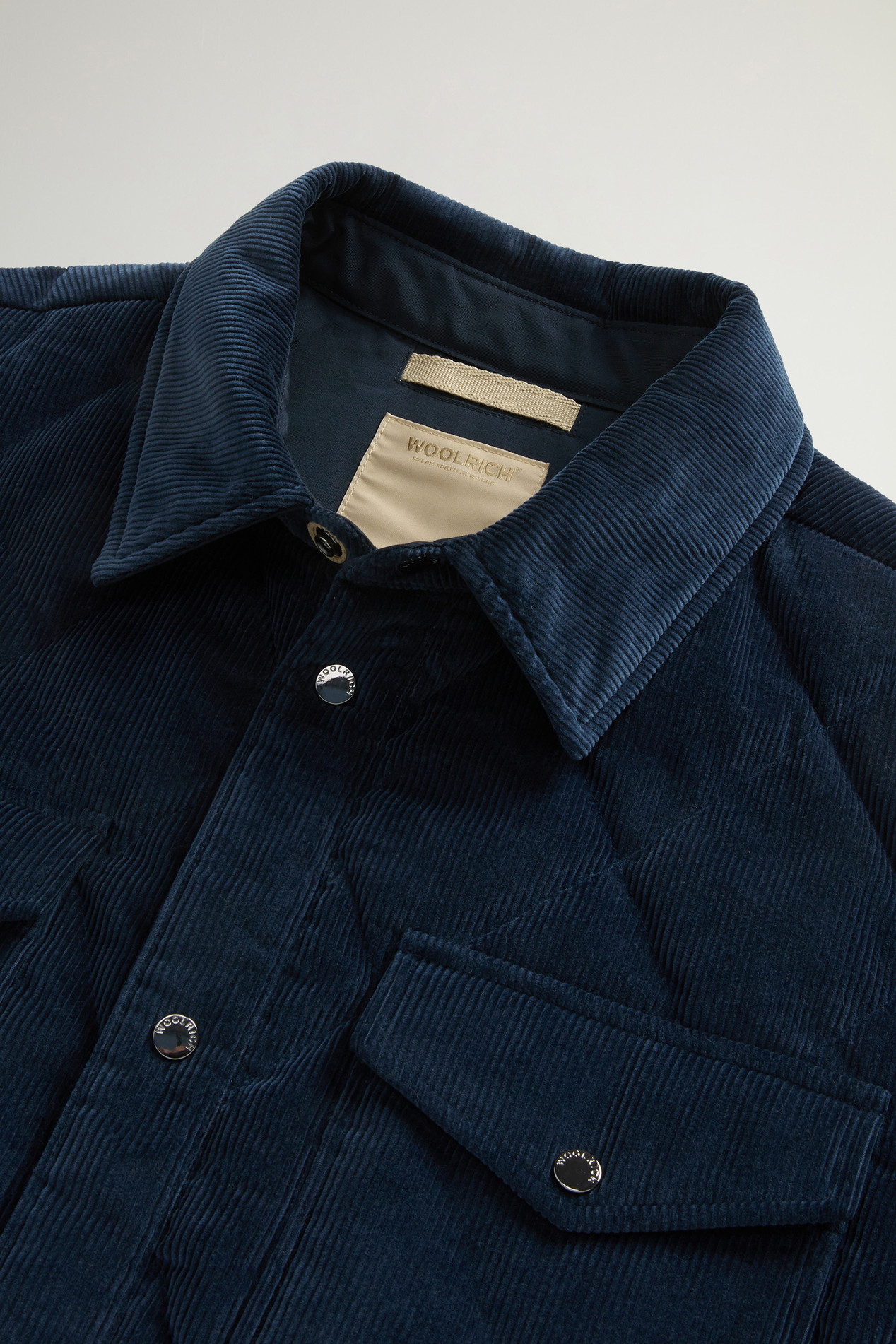 Alaskan Overshirt in Corduroy Blue photo 6 | Woolrich
