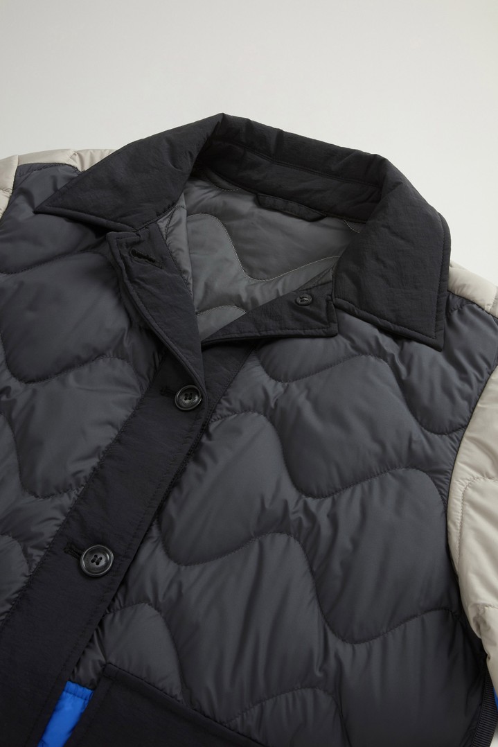 Quilted Microfiber Heritage Jacket Black photo 2 | Woolrich