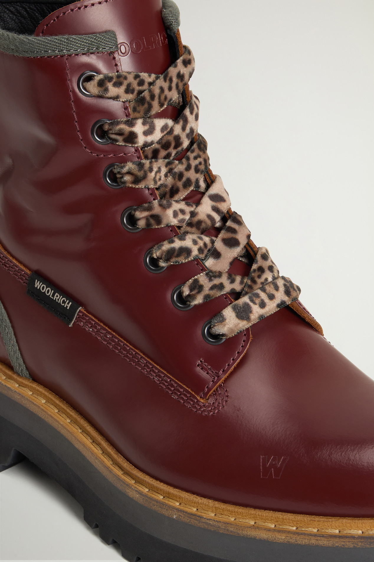 Main Combat Boots in Leather Burgundy photo 5 | Woolrich