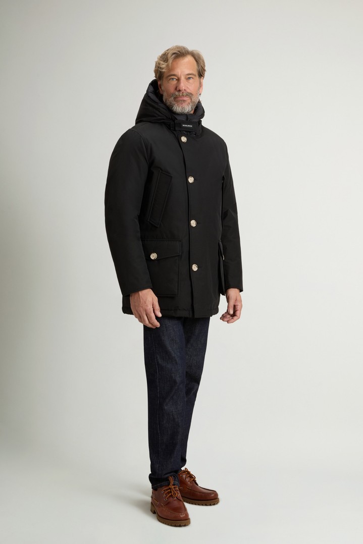 Arctic Parka en Ramar Cloth Noir photo 2 | Woolrich