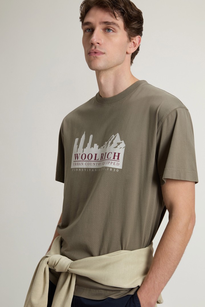 COTTON GRAPHIC T-SHIRT Green photo 4 | Woolrich