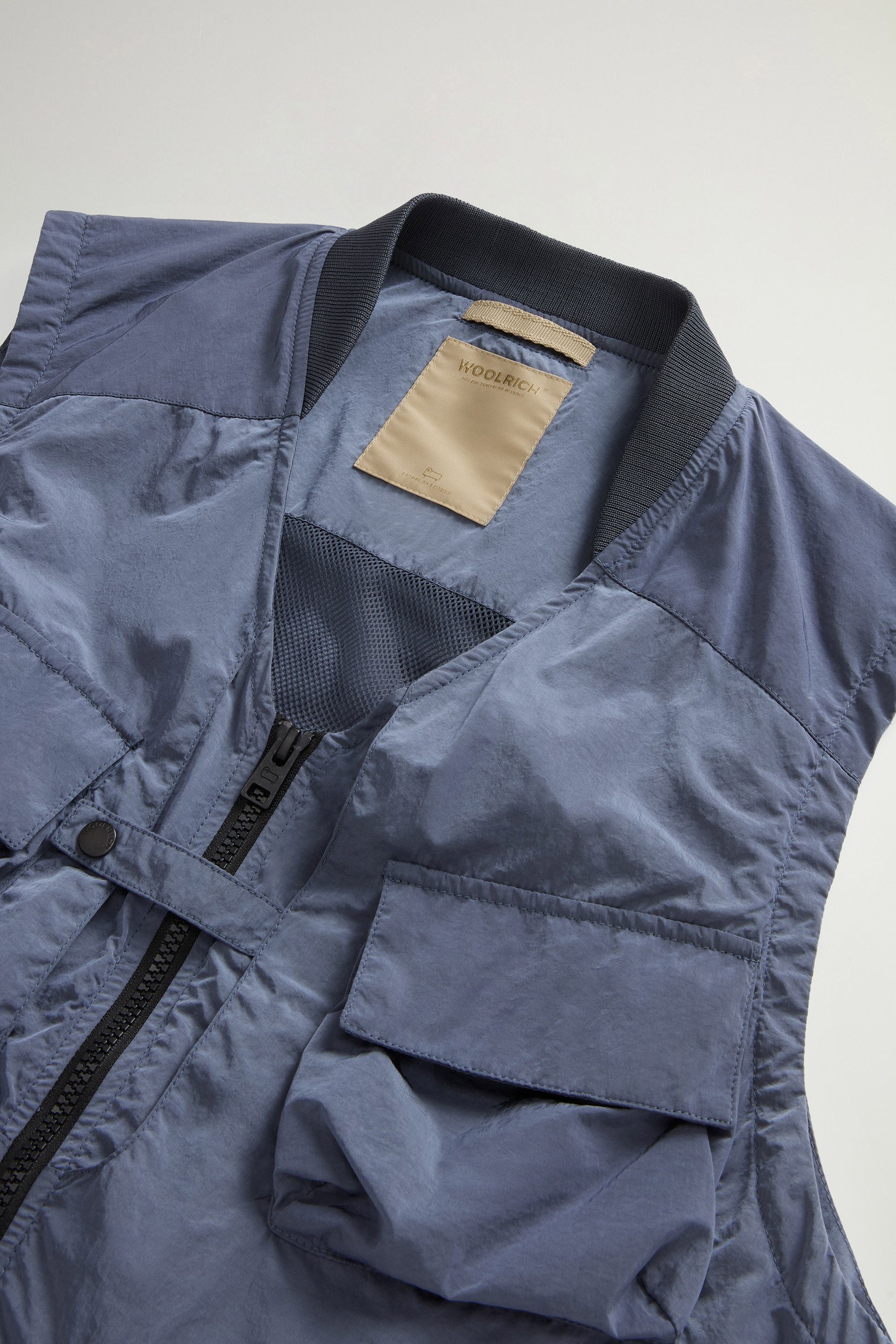 SHINY NYLON VEST Blue photo 6 | Woolrich