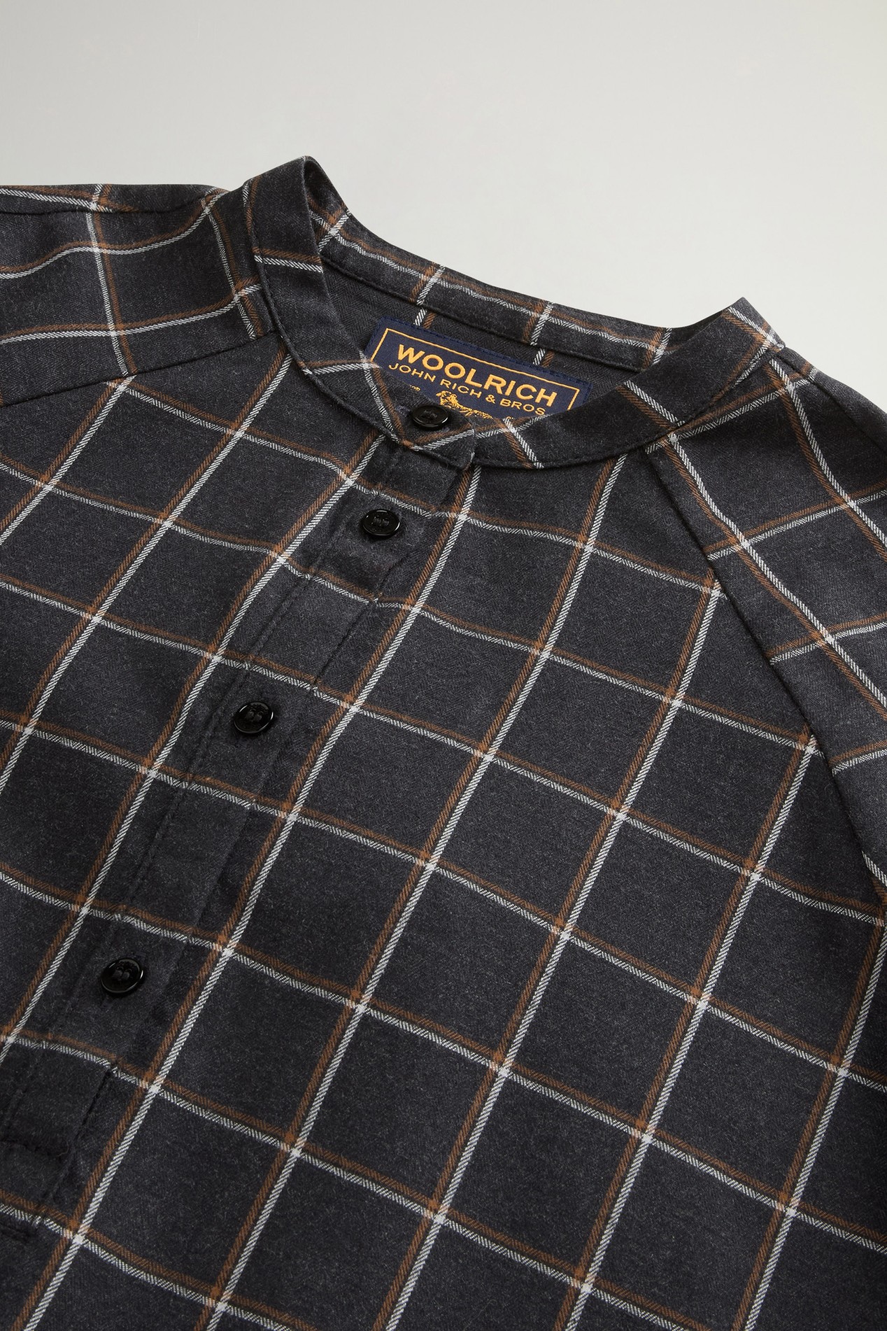 Checked Blouse in Pure Cotton Flannel Gray photo 6 | Woolrich