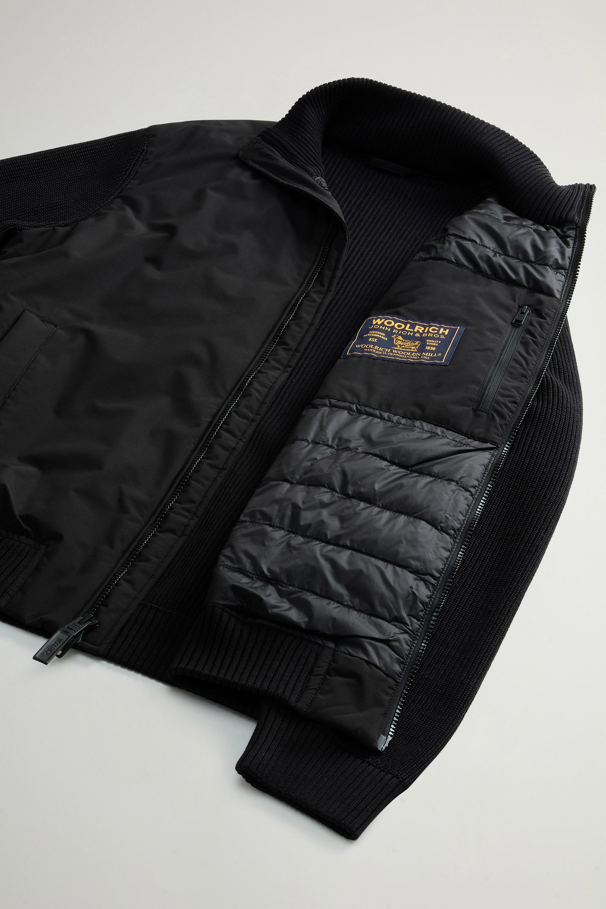 Hybrid Jacket in Cloud Poly Black photo 8 | Woolrich