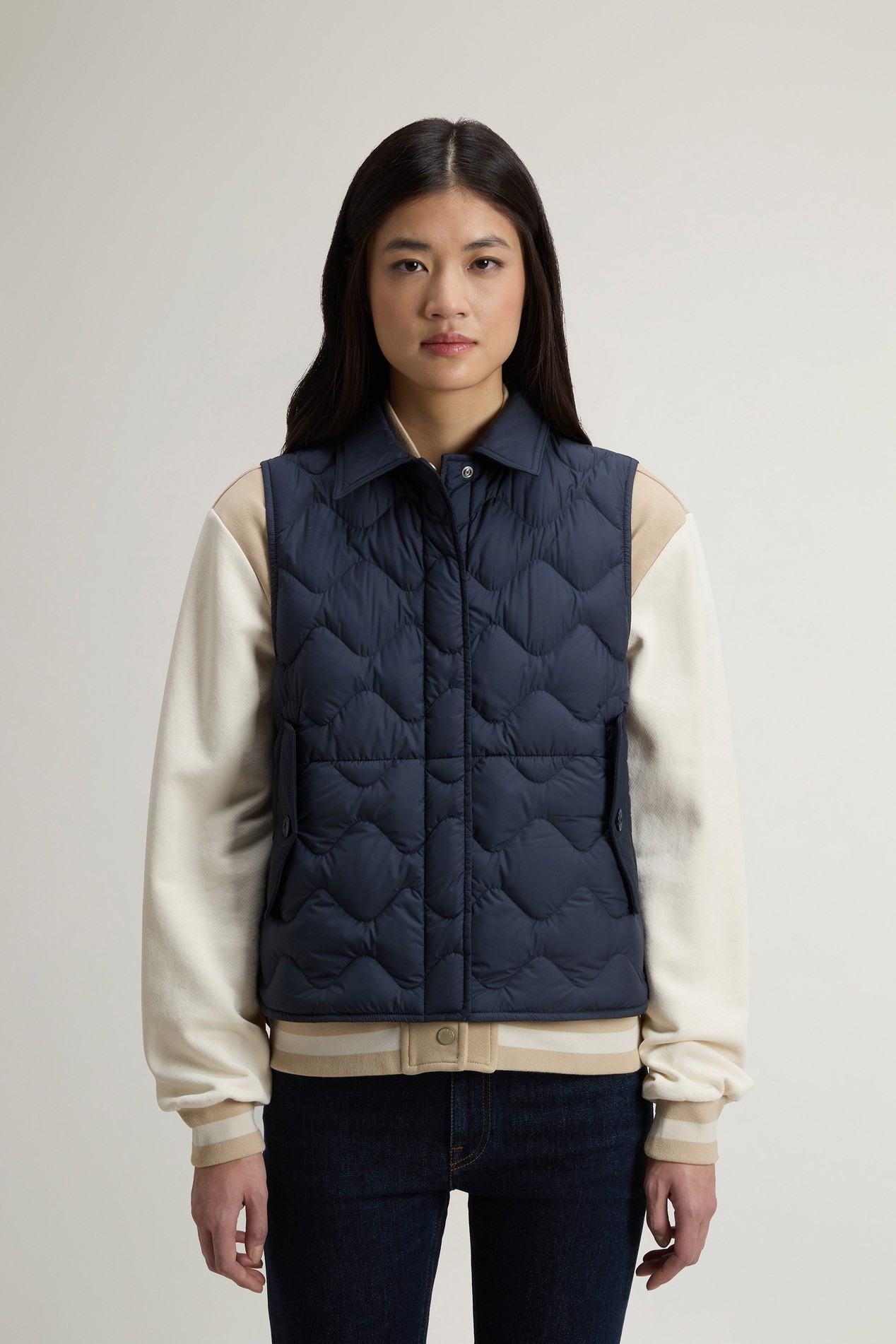 Quilted Microfiber Heritage Vest Blue photo 1 | Woolrich