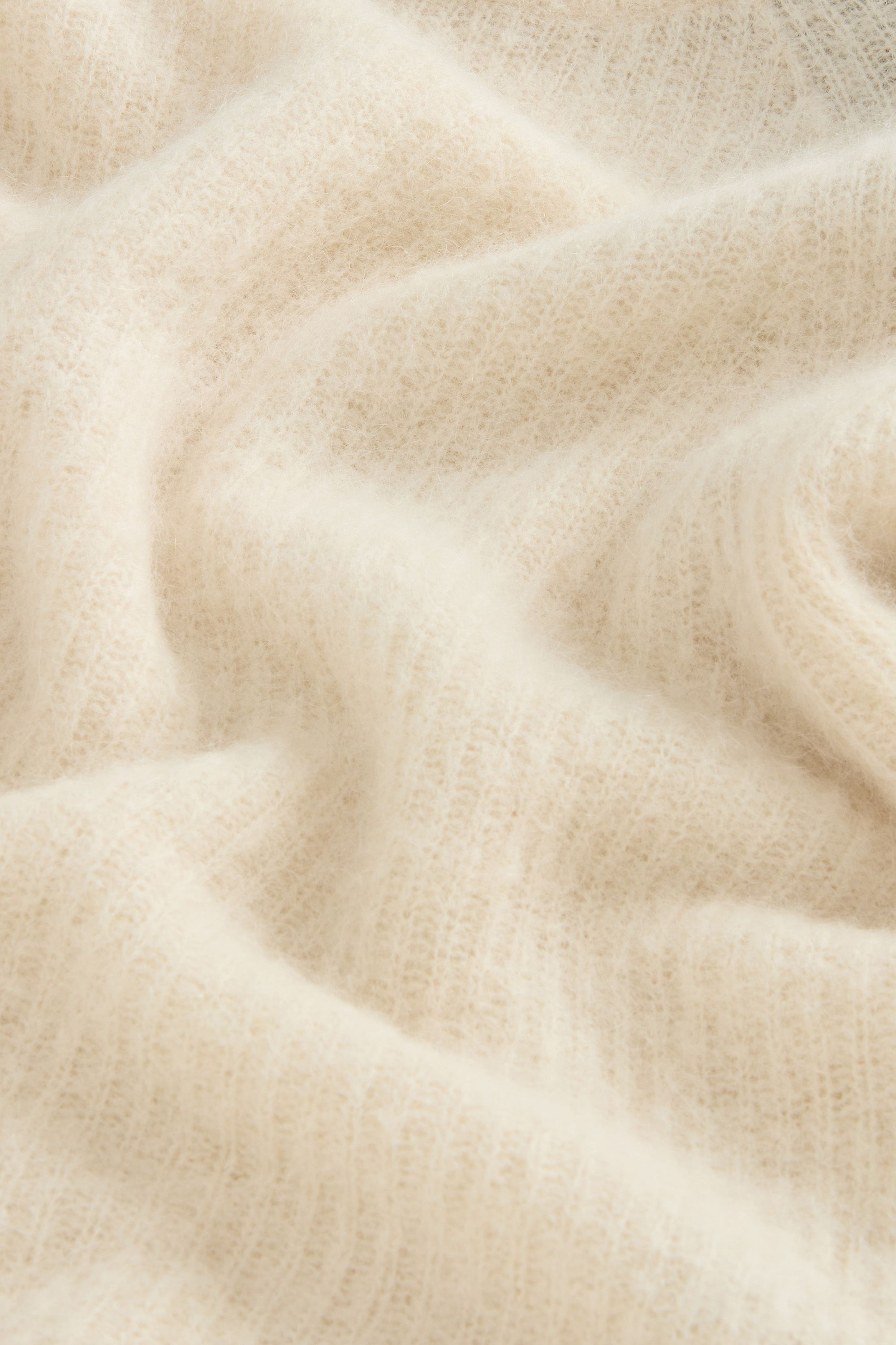 Garment-Dyed Crewneck Sweater in Alpaca and Wool Blend White photo 6 | Woolrich
