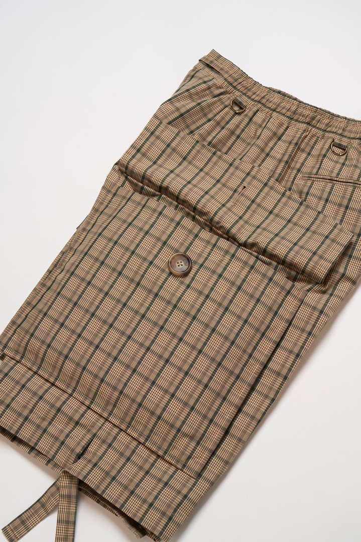 MADRAS CHECK CARGO CROPPED SHORTS Brown photo 6 | Woolrich