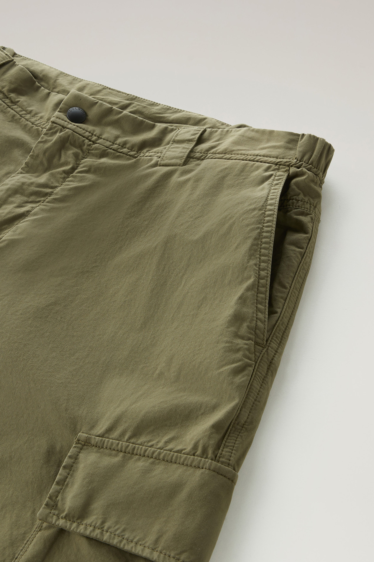 Cargo Pants in Pure Cotton Gabardine Green photo 3 | Woolrich