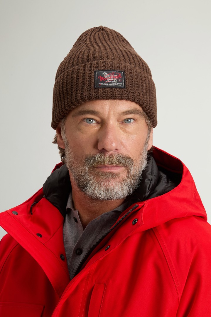 WM PATCH BEANIE Brown photo 1 | Woolrich
