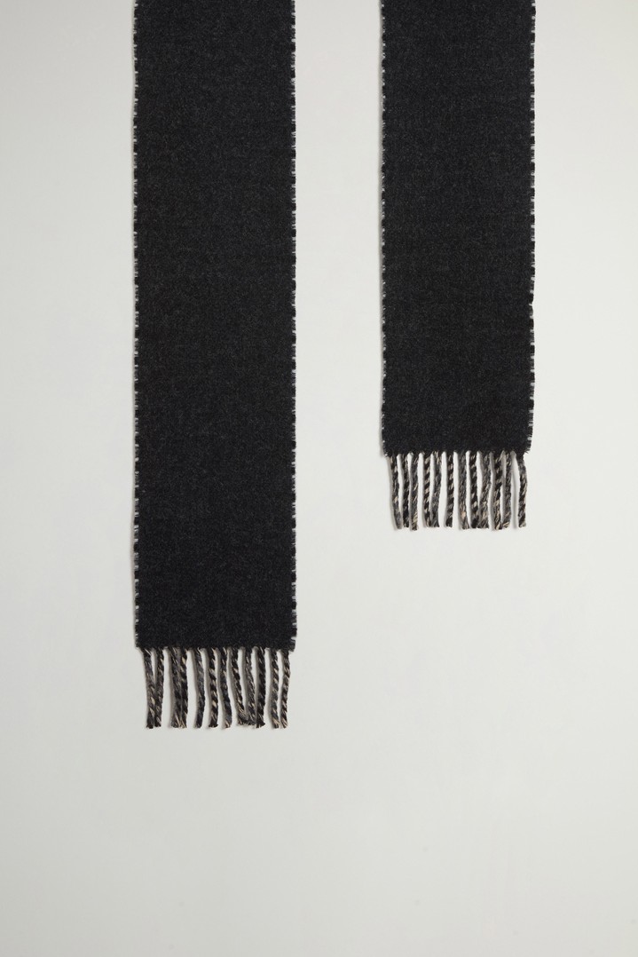 Scarf in Pure Wool with Checked Pattern Gray photo 2 | Woolrich