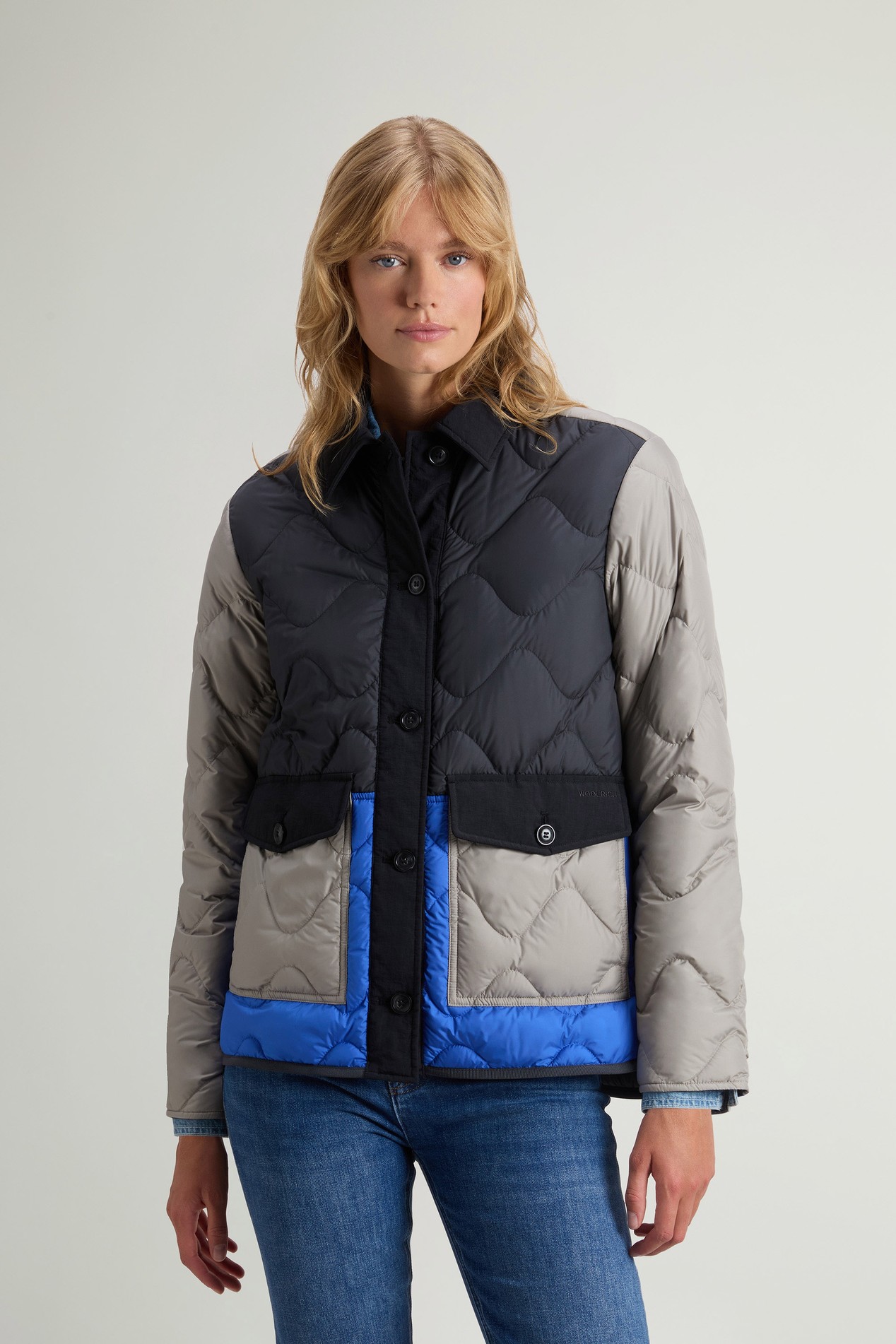 Quilted Microfiber Heritage Jacket Black photo 1 | Woolrich