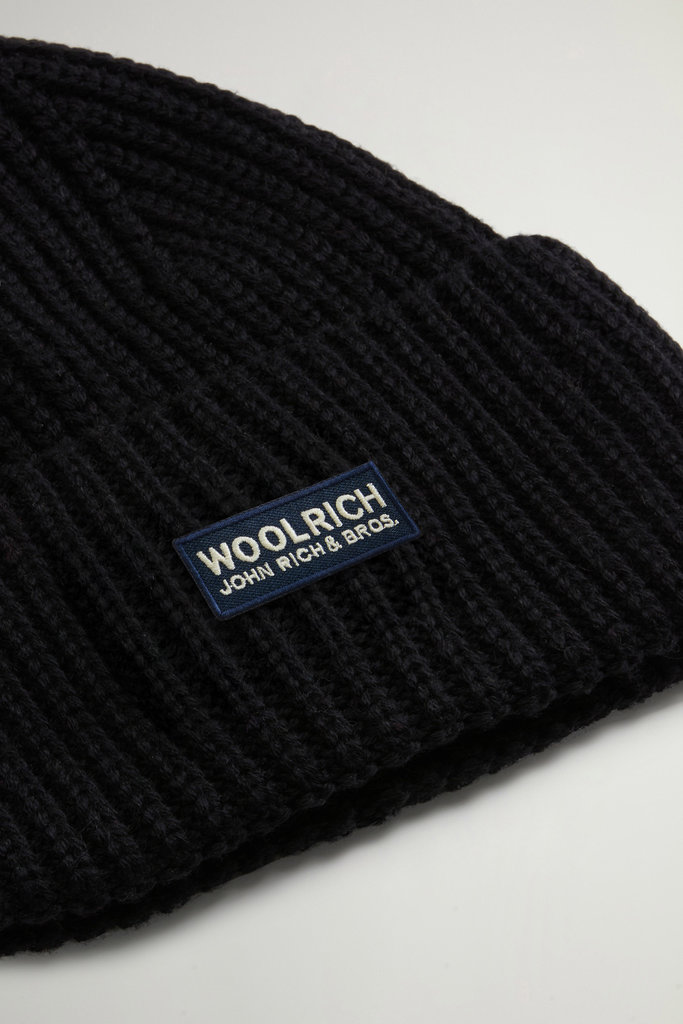 FINE MERINOS LOGO BEANIE Noir photo 4 | Woolrich