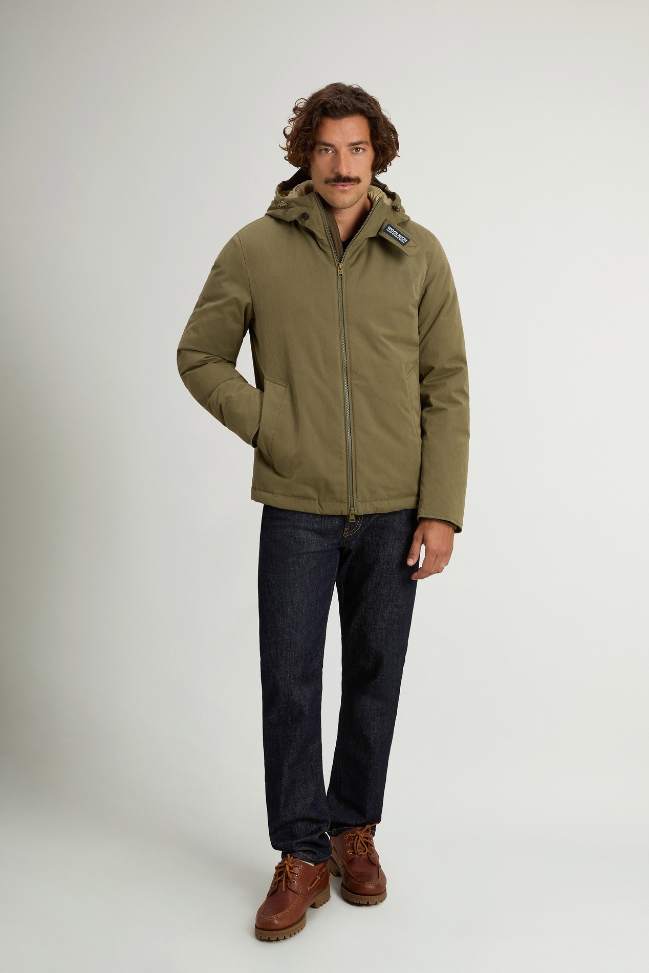 Pacific Jacket in Mountain Cloth Green photo 2 | Woolrich