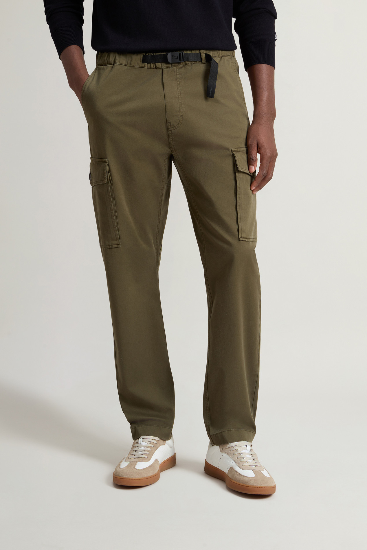 Garment-Dyed Cargo Pants with Belt Green photo 2 | Woolrich