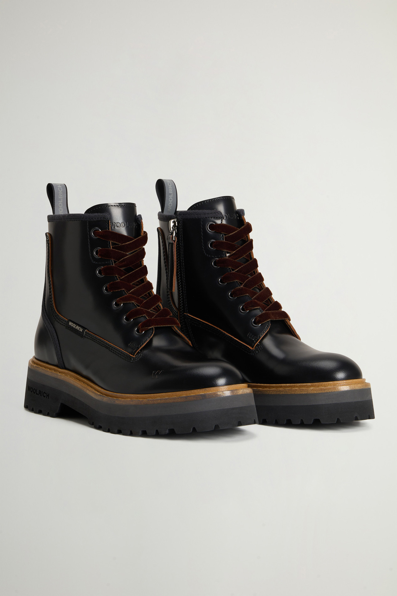 Main Combat Boots in Leather Black photo 2 | Woolrich