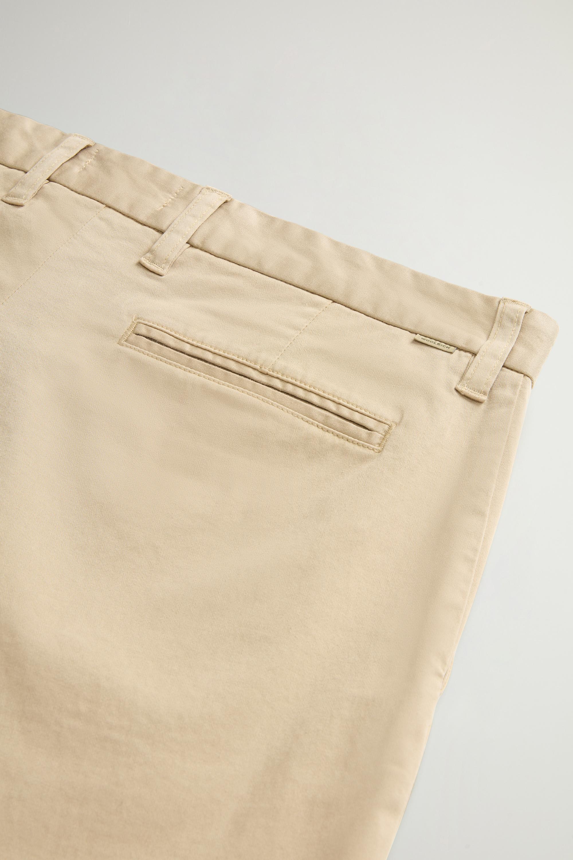 Garment-Dyed Stretch Cotton Twill Chino Shorts Beige photo 4 | Woolrich