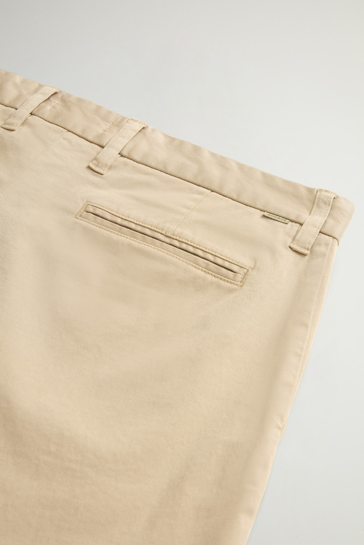 Garment-Dyed Stretch Cotton Twill Chino Shorts Beige photo 4 | Woolrich