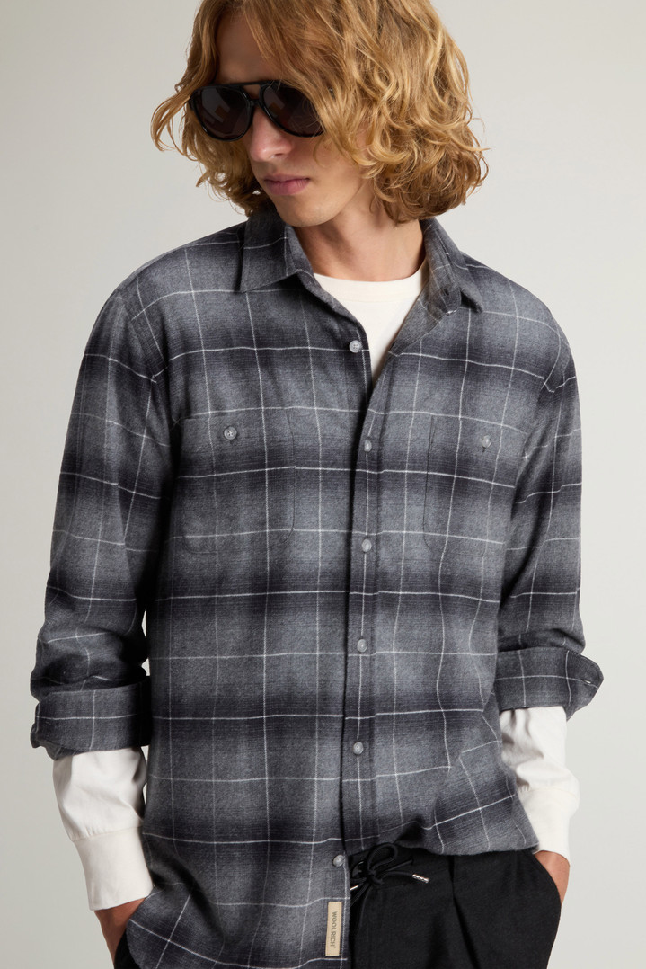 Pure Cotton Flannel Checked Shirt Gray photo 4 | Woolrich