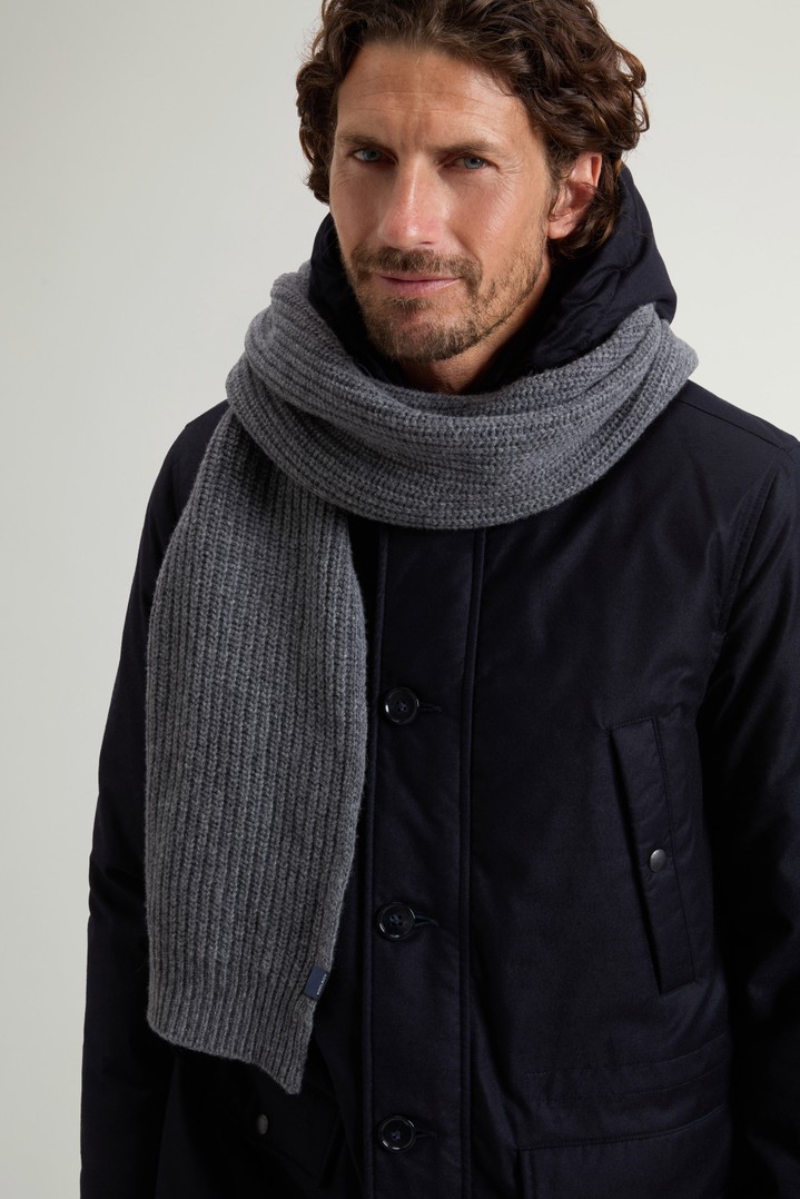 CASHMERE BLEND SCARF Gray photo 1 | Woolrich