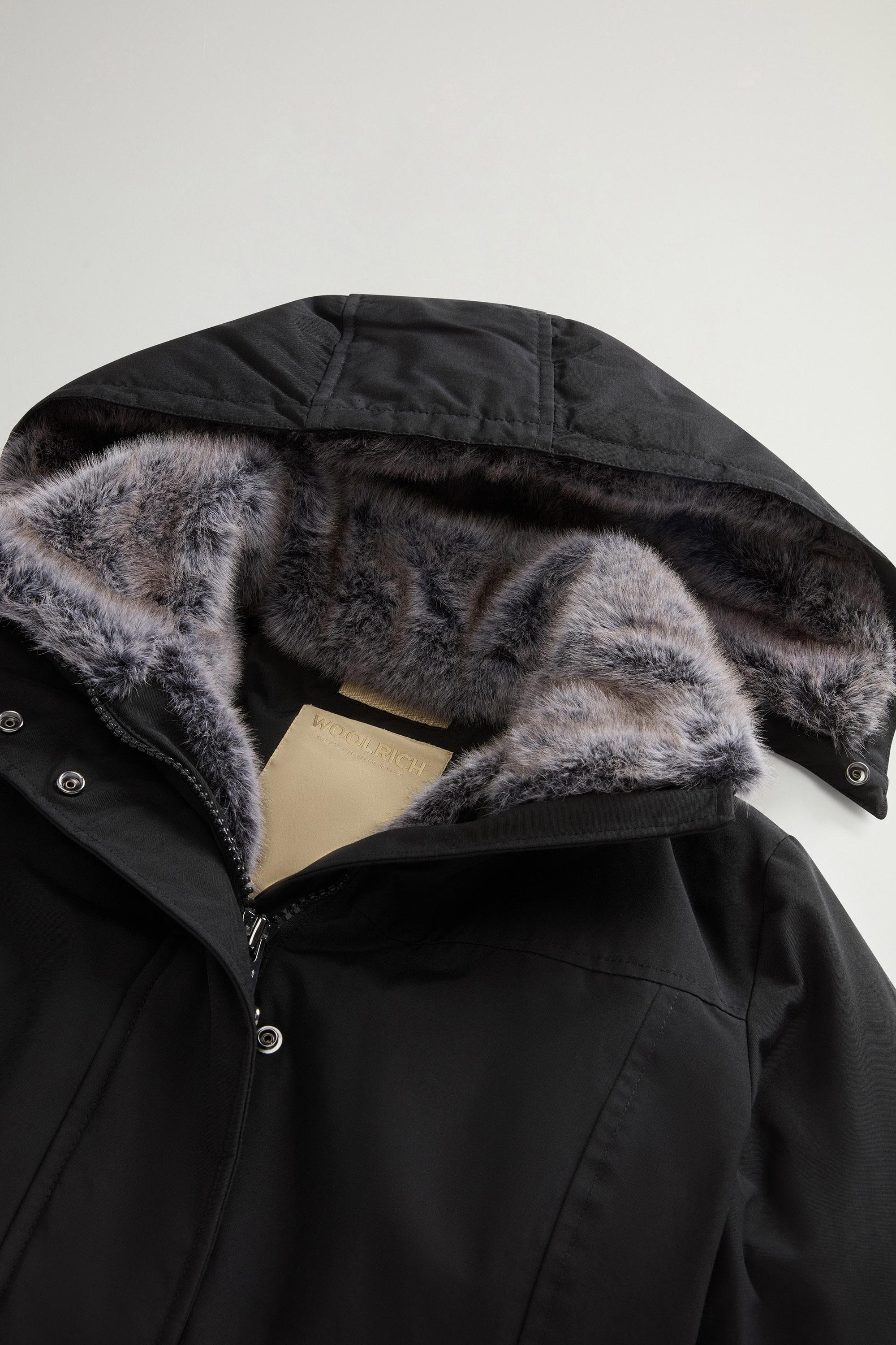 Boulder Coat with Faux Fur Insert Black photo 6 | Woolrich