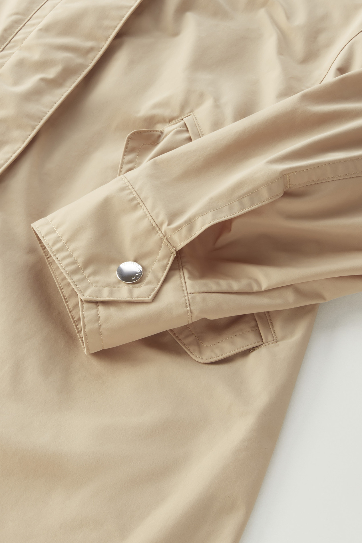 Long Summer Parka in Urban Touch Fabric with Hood Beige photo 4 | Woolrich