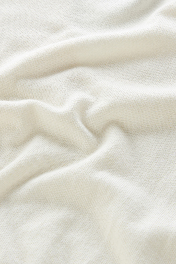 V-Neck Sweater in Cotton and Cashmere White photo 4 | Woolrich