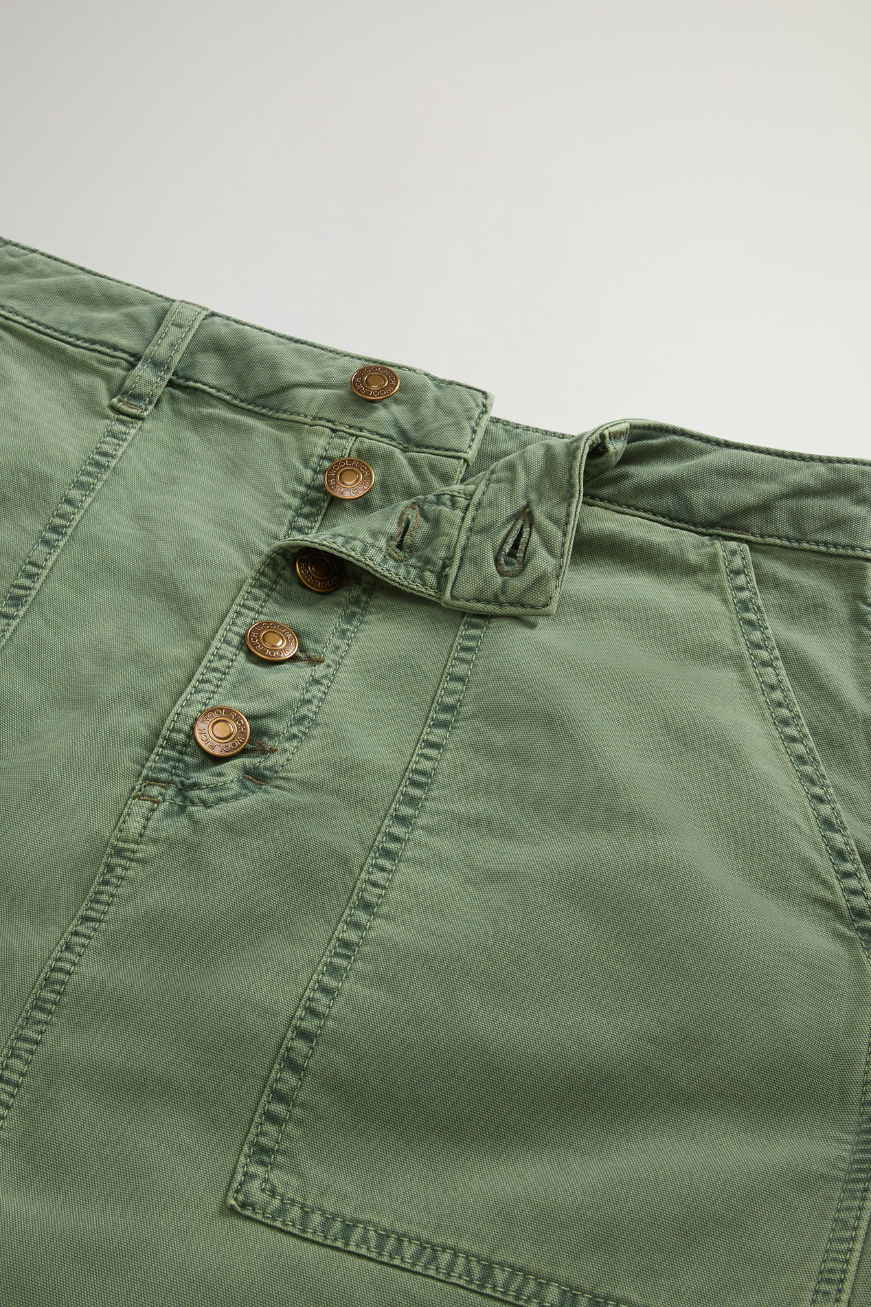 Garment-Dyed Midi Skirt in Stretch Cotton Green photo 2 | Woolrich