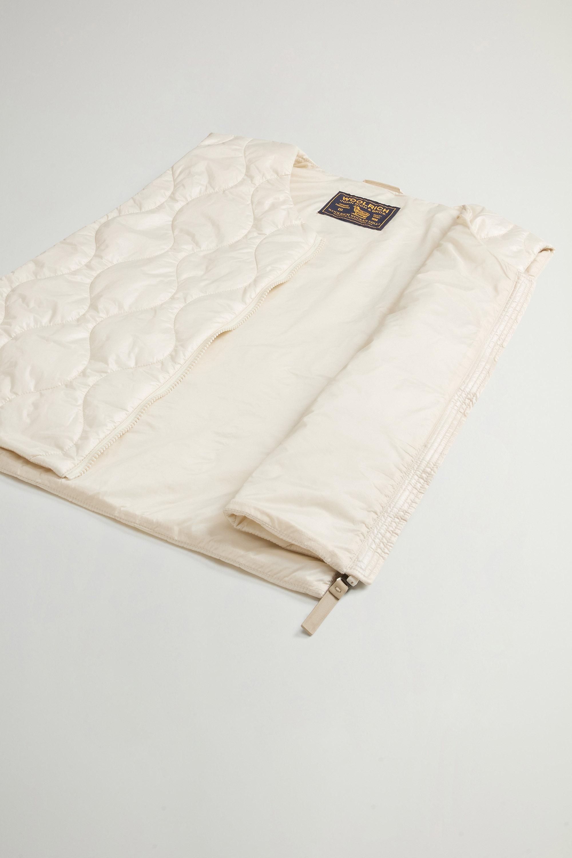 Packable Quilted Vest in Urban Light Nylon White photo 8 | Woolrich