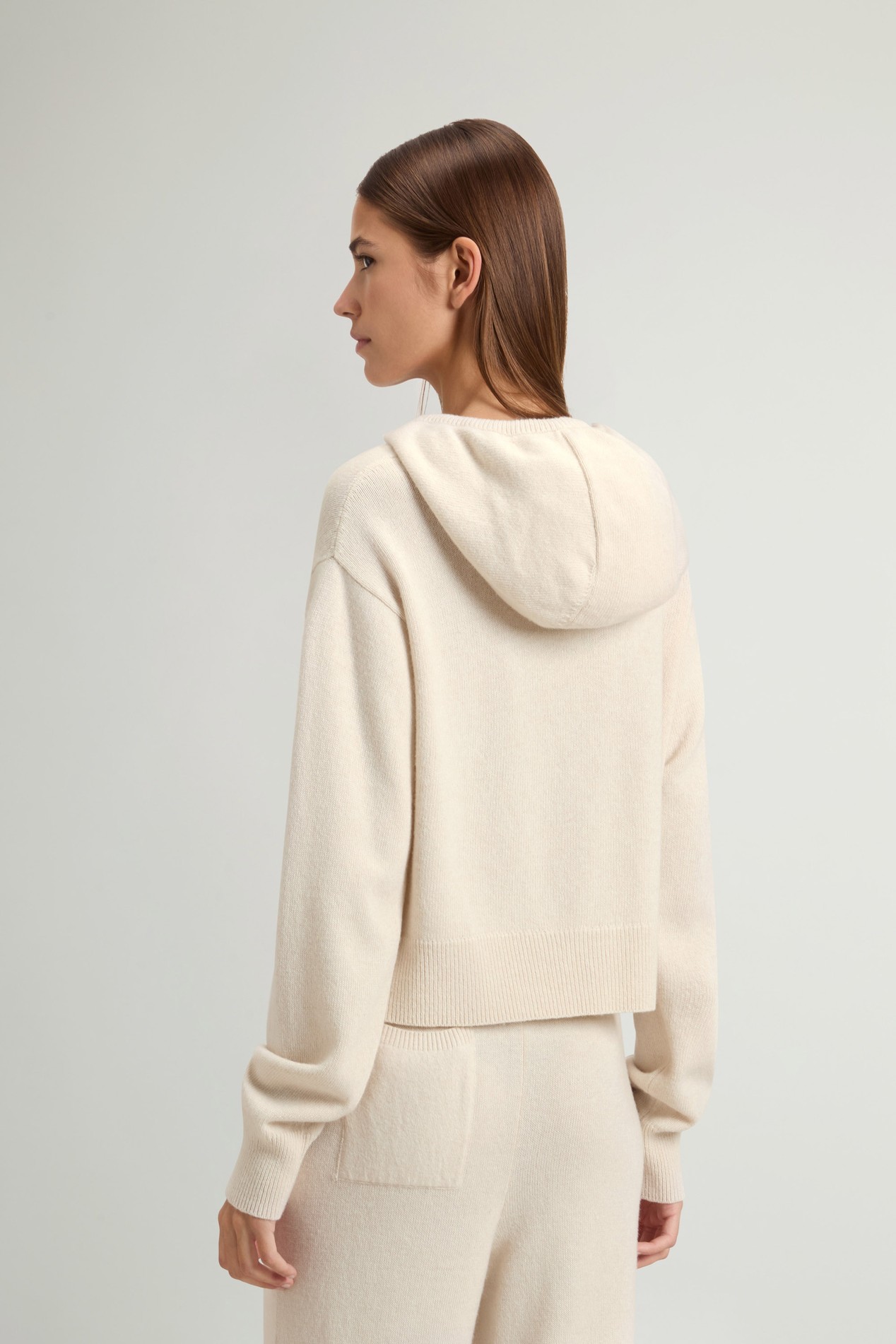 Hooded Full-Zipper Sweater in Wool and Cashmere Blend White photo 3 | Woolrich
