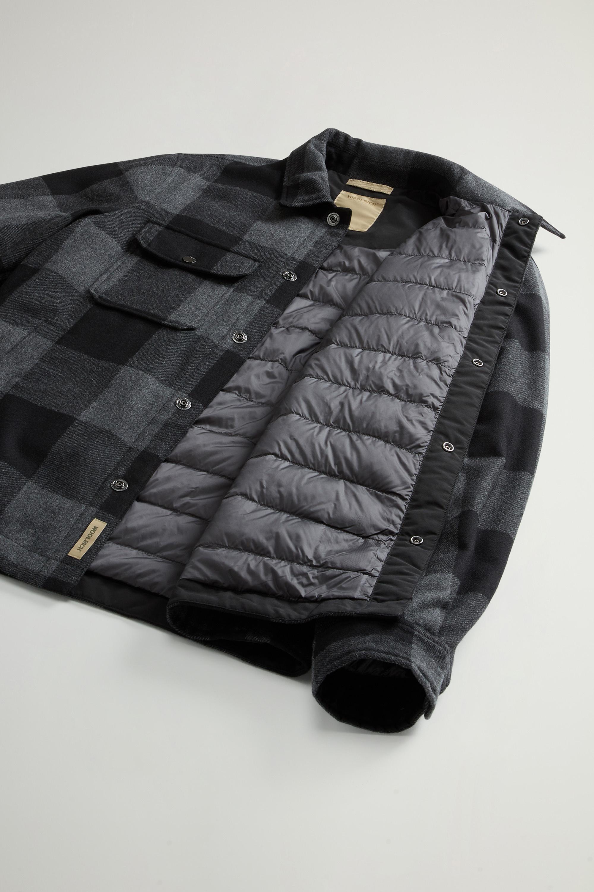 Alaskan Check Overshirt in Recycled Italian Wool Blend Black photo 8 | Woolrich