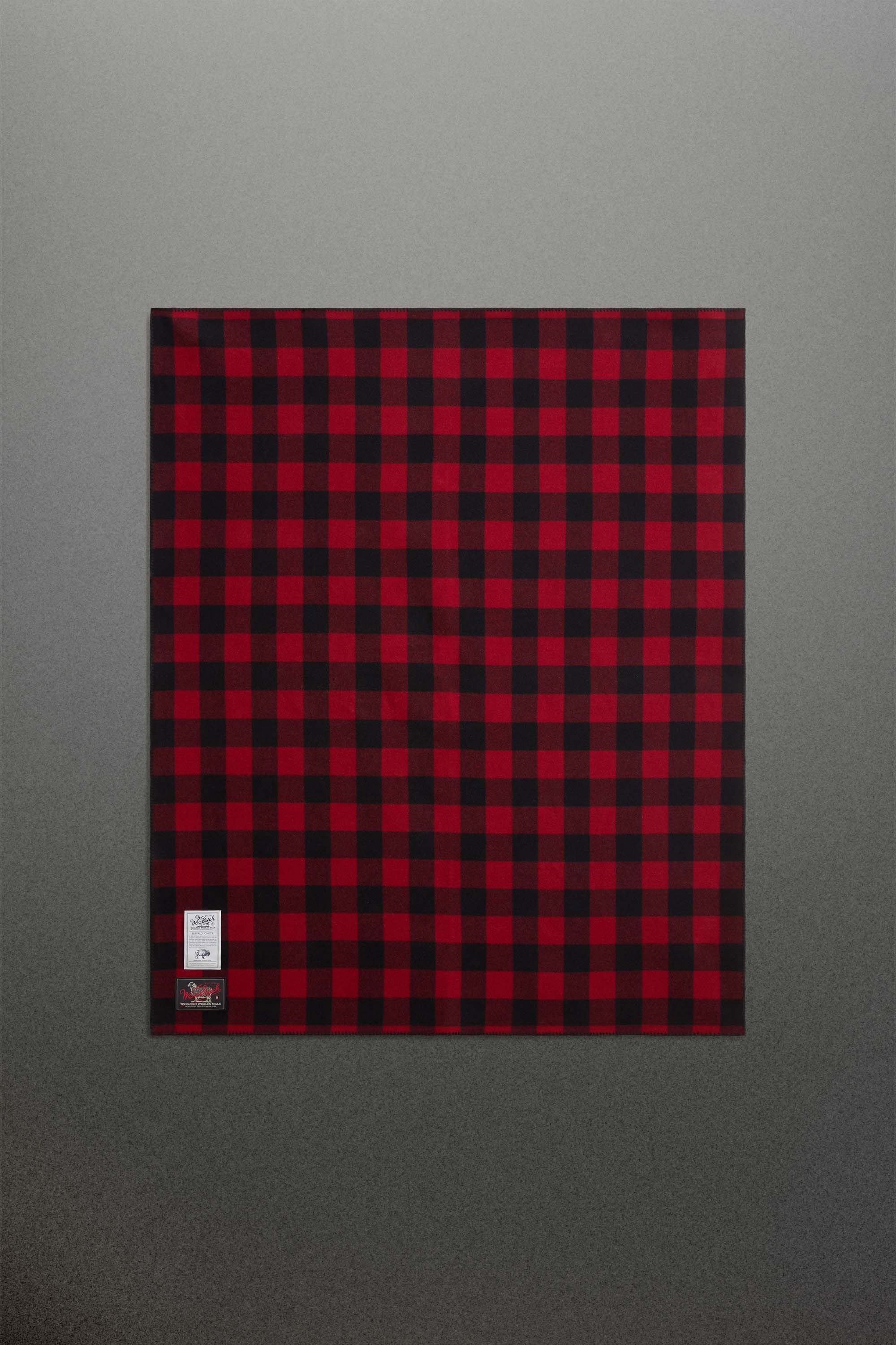 Buffalo Check Wool-Blend Blanket Red photo 1 | Woolrich