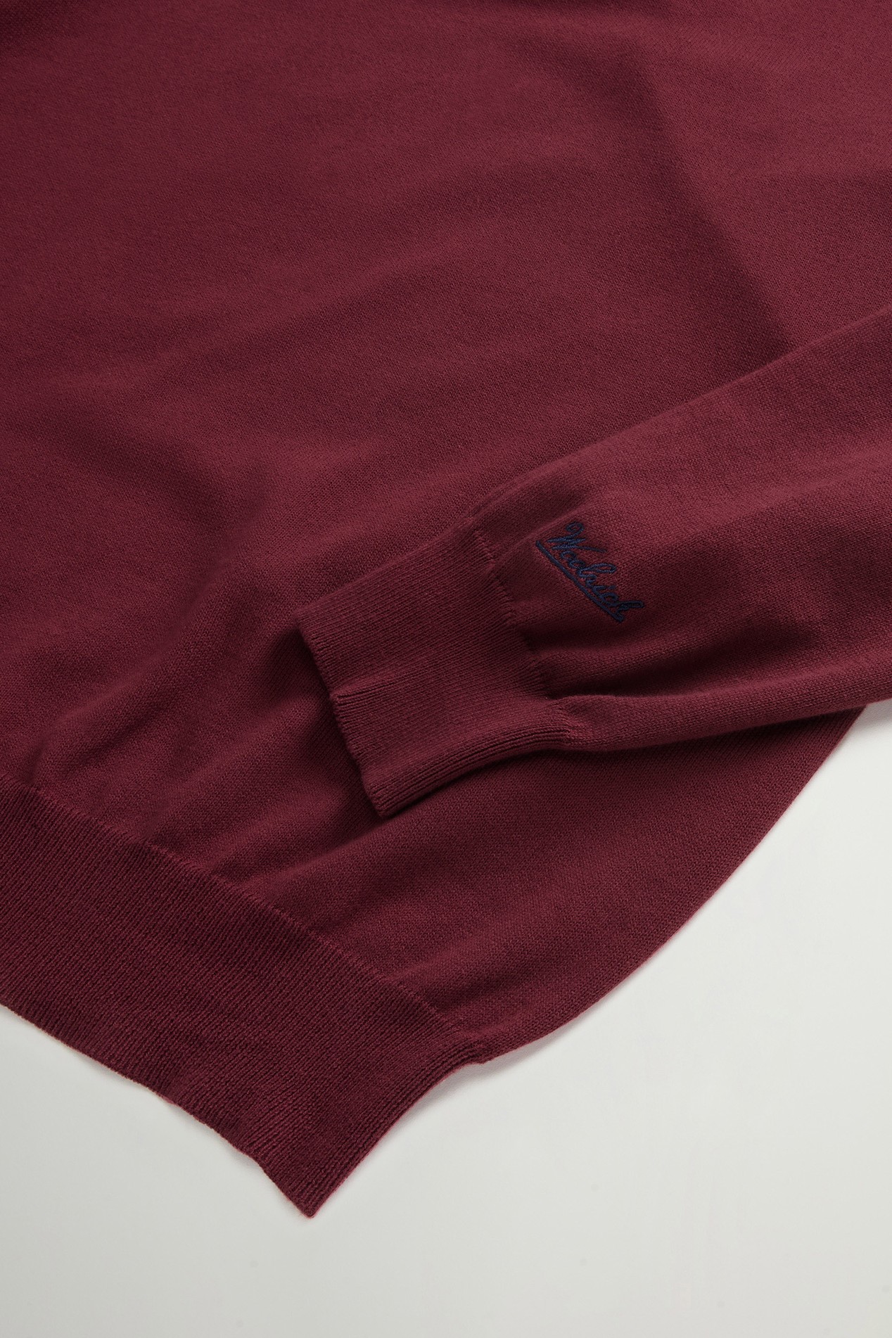 Crewneck Sweater in Pure Cotton with Embroidered Logo Burgundy photo 6 | Woolrich