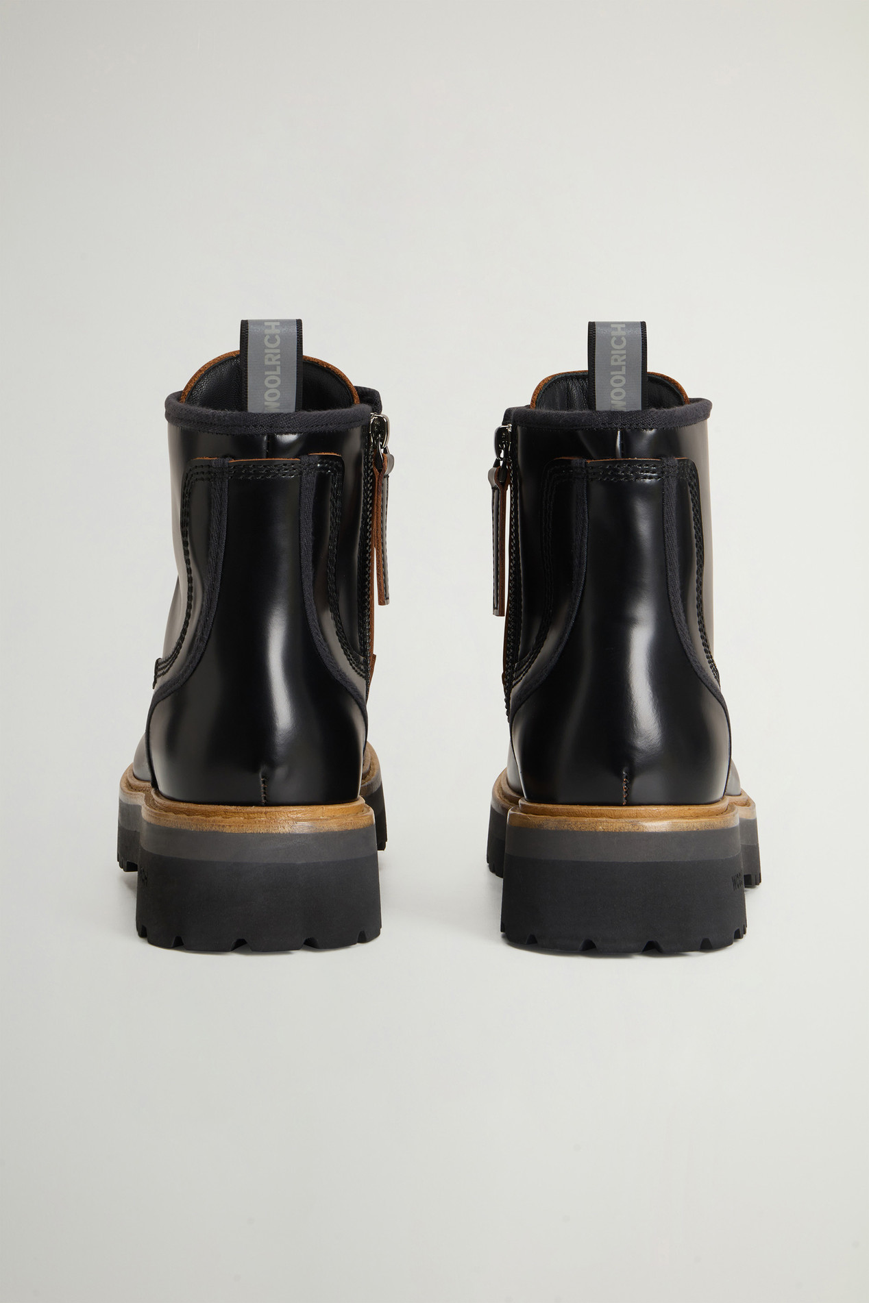 Main Combat Boots in Leather Black photo 3 | Woolrich