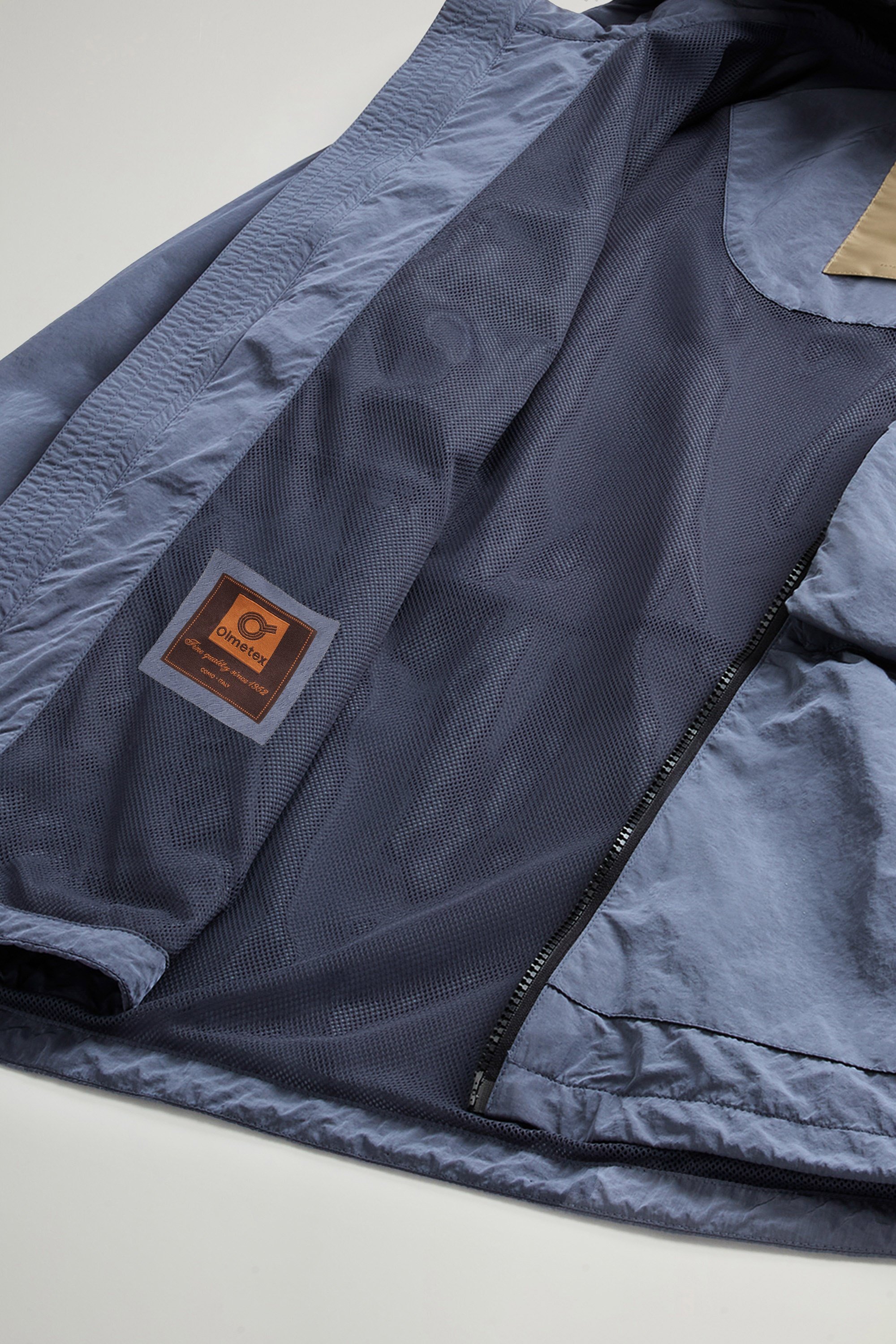 SHINY NYLON HOODED JACKET Blue photo 8 | Woolrich