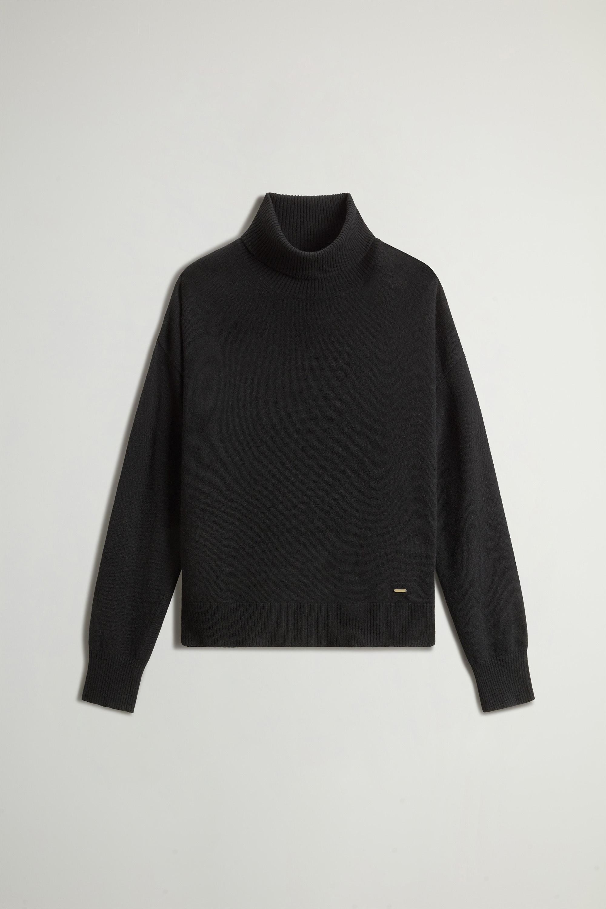 Turtleneck Sweater in Virgin Wool and Cashmere Blend Black photo 5 | Woolrich