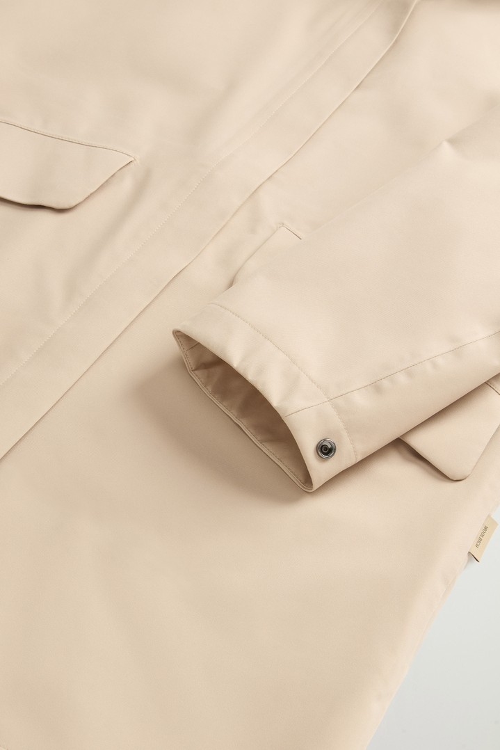 LIGHT STRETCH PARKA Beige photo 3 | Woolrich