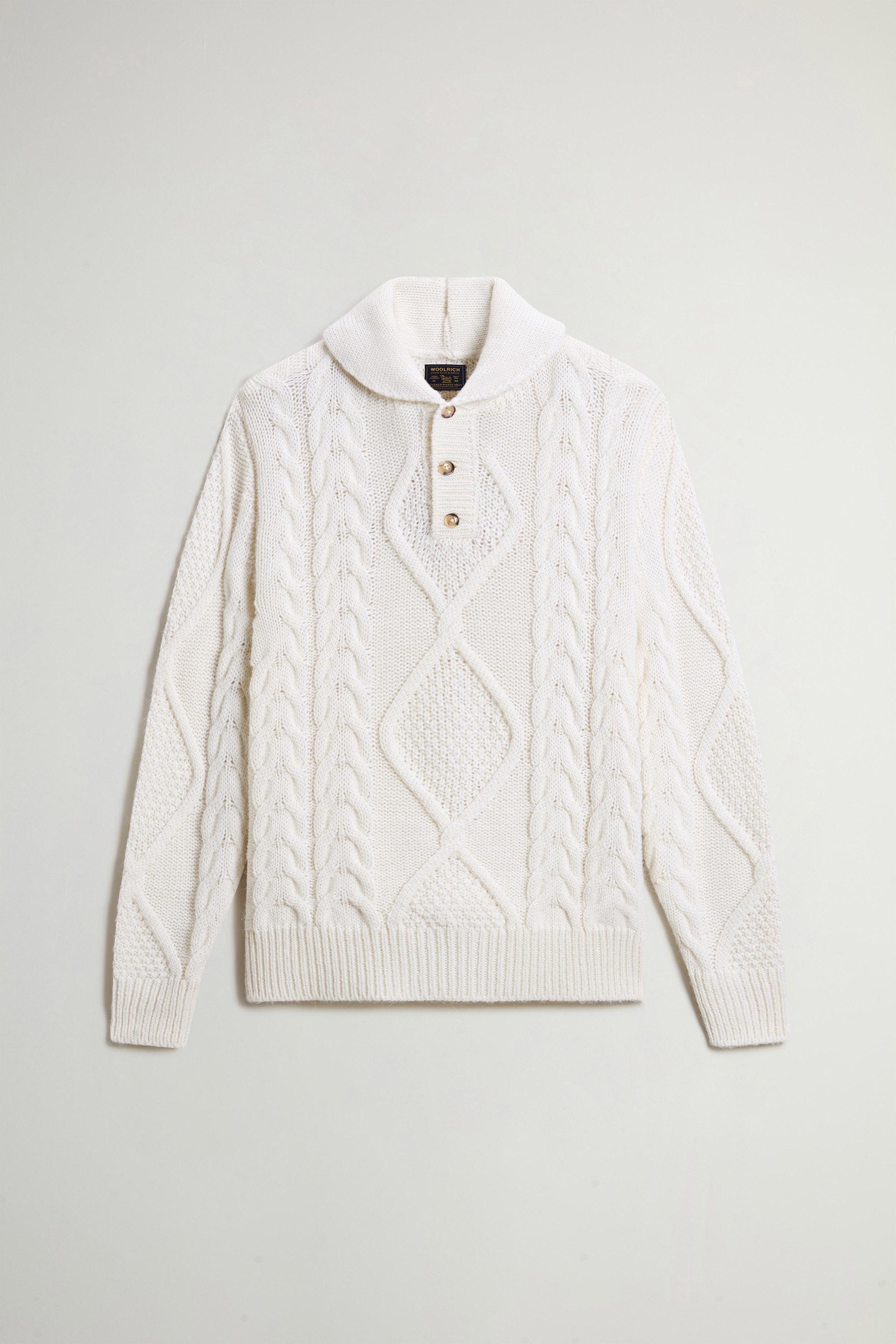 ALPACA BLEND CABLE SHAWL NECK GG4 White photo 5 | Woolrich