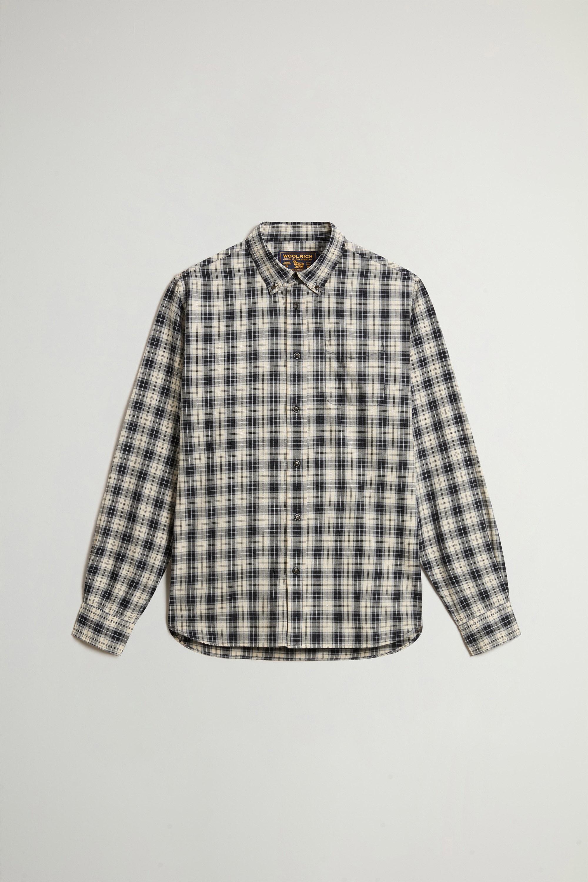 Button-Down Checked Shirt in Pure Cotton Flannel White photo 5 | Woolrich