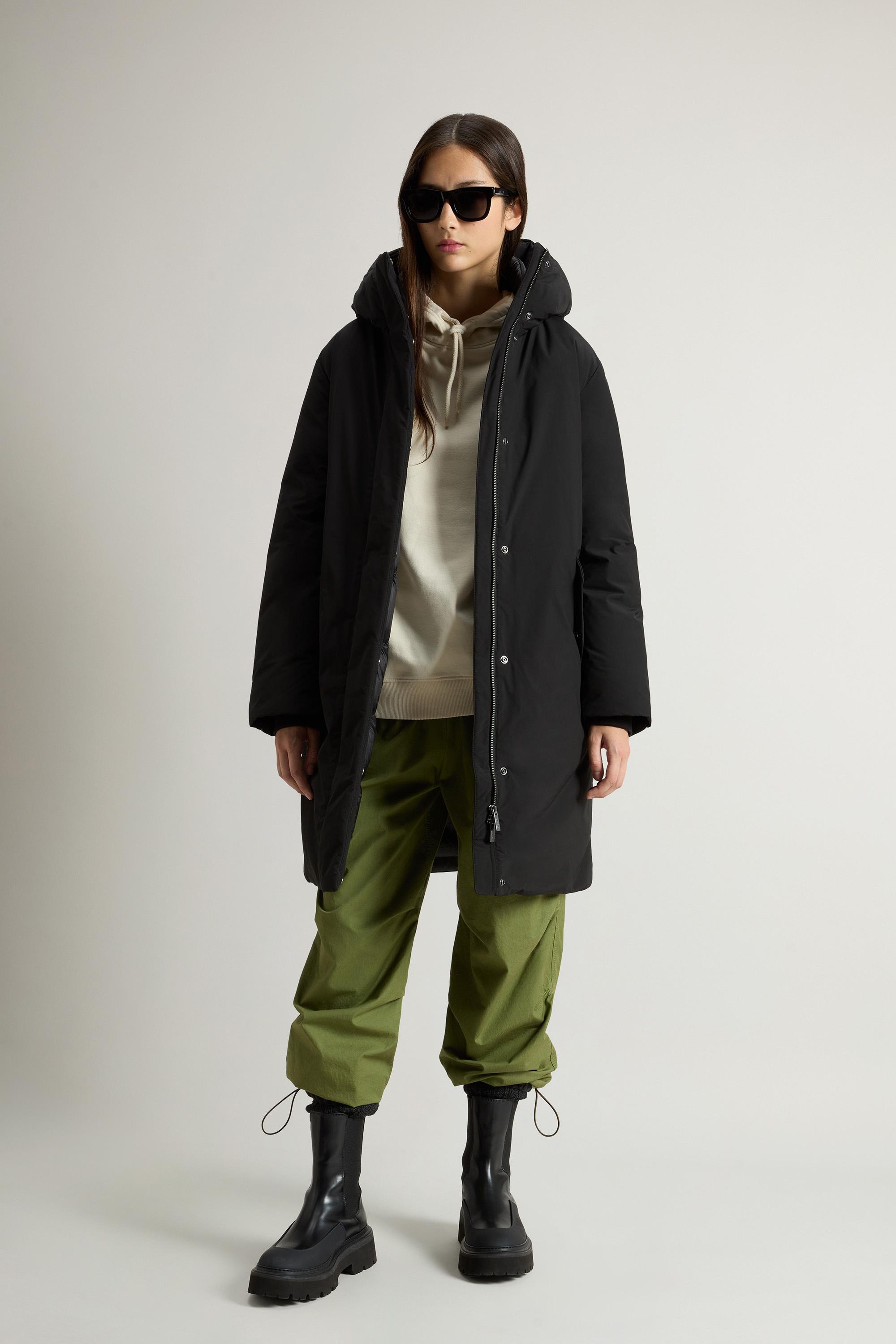 Cocoon Parka in Urban Touch Black photo 1 | Woolrich