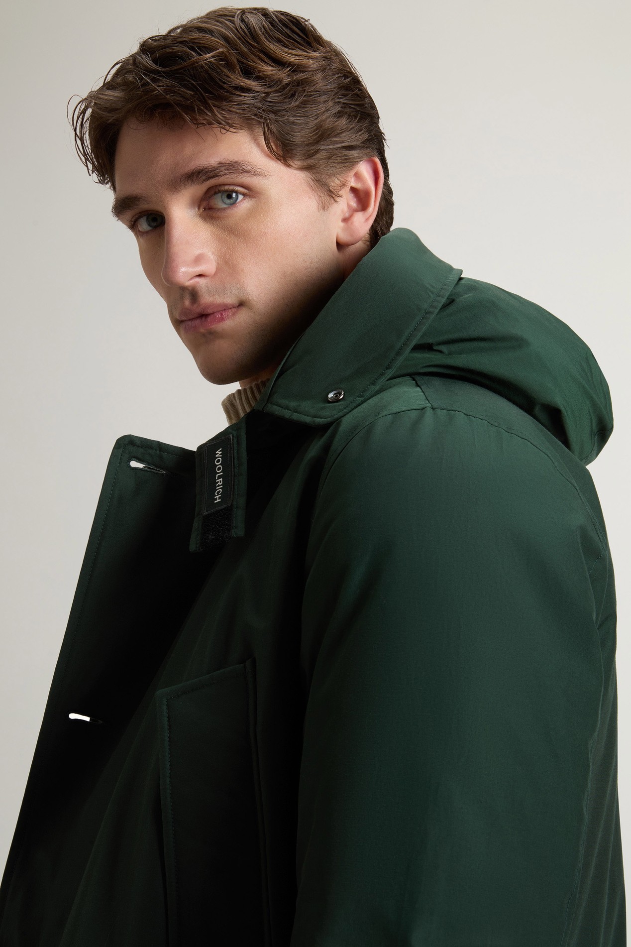 Arctic Parka in Ramar Cloth with Detachable Fur Trim Green photo 4 | Woolrich