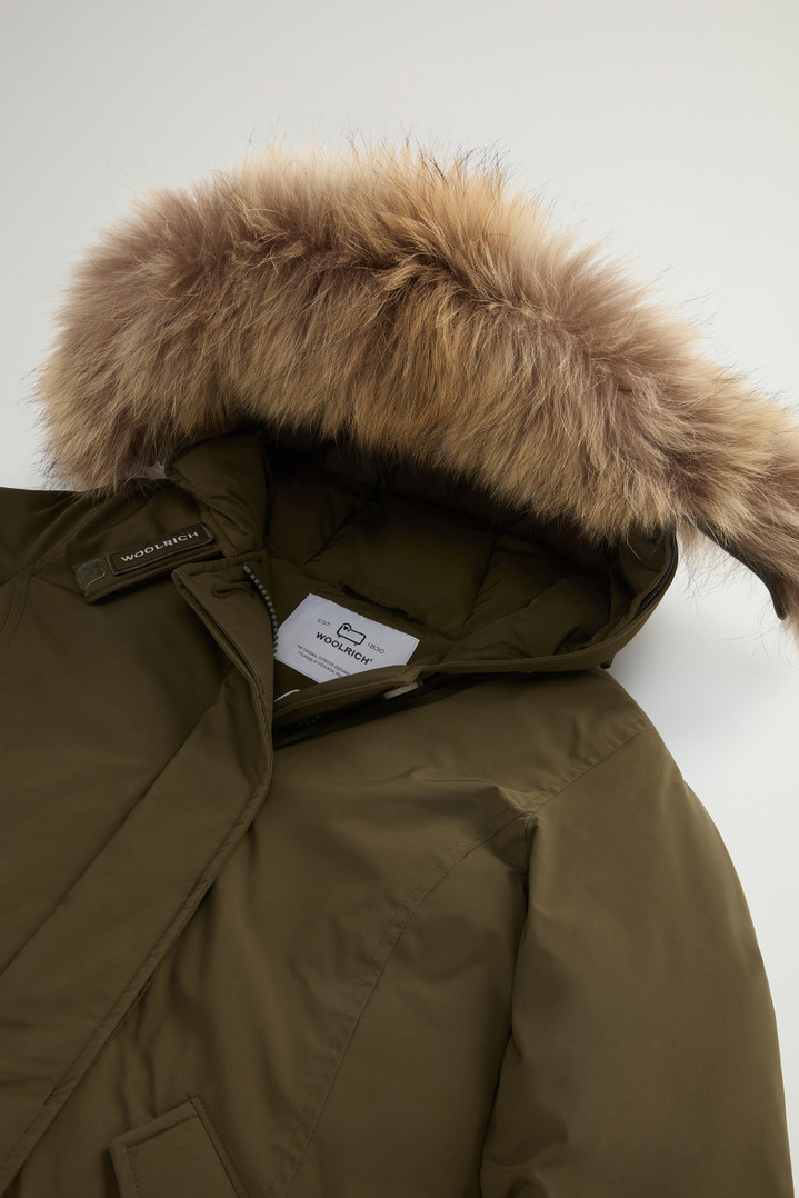 Girls’ Arctic Parka in Urban Touch Green photo 3 | Woolrich