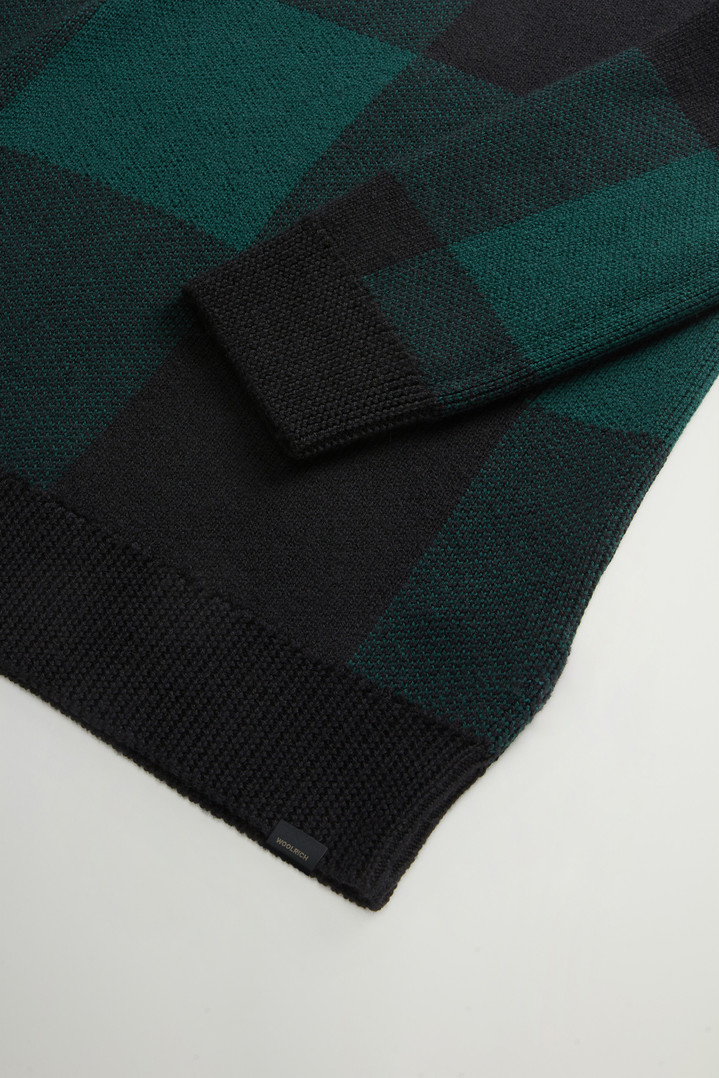 Checked Crewneck Sweater in Pure Merino Virgin Wool Green photo 3 | Woolrich