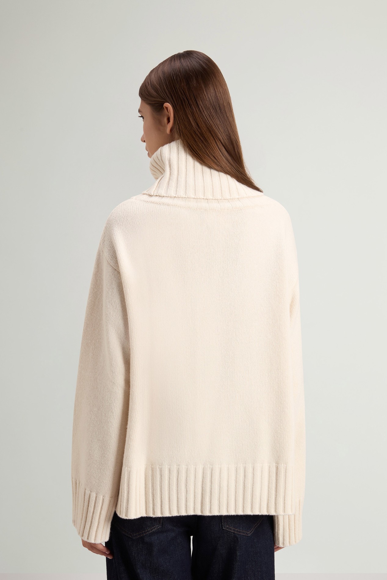 Turtleneck Sweater in Wool and Cashmere Blend White photo 3 | Woolrich