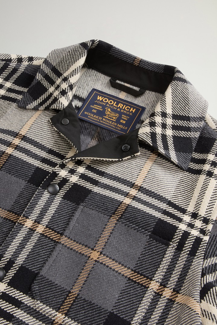 Checked Overshirt in Cotton Blend Gray photo 6 | Woolrich