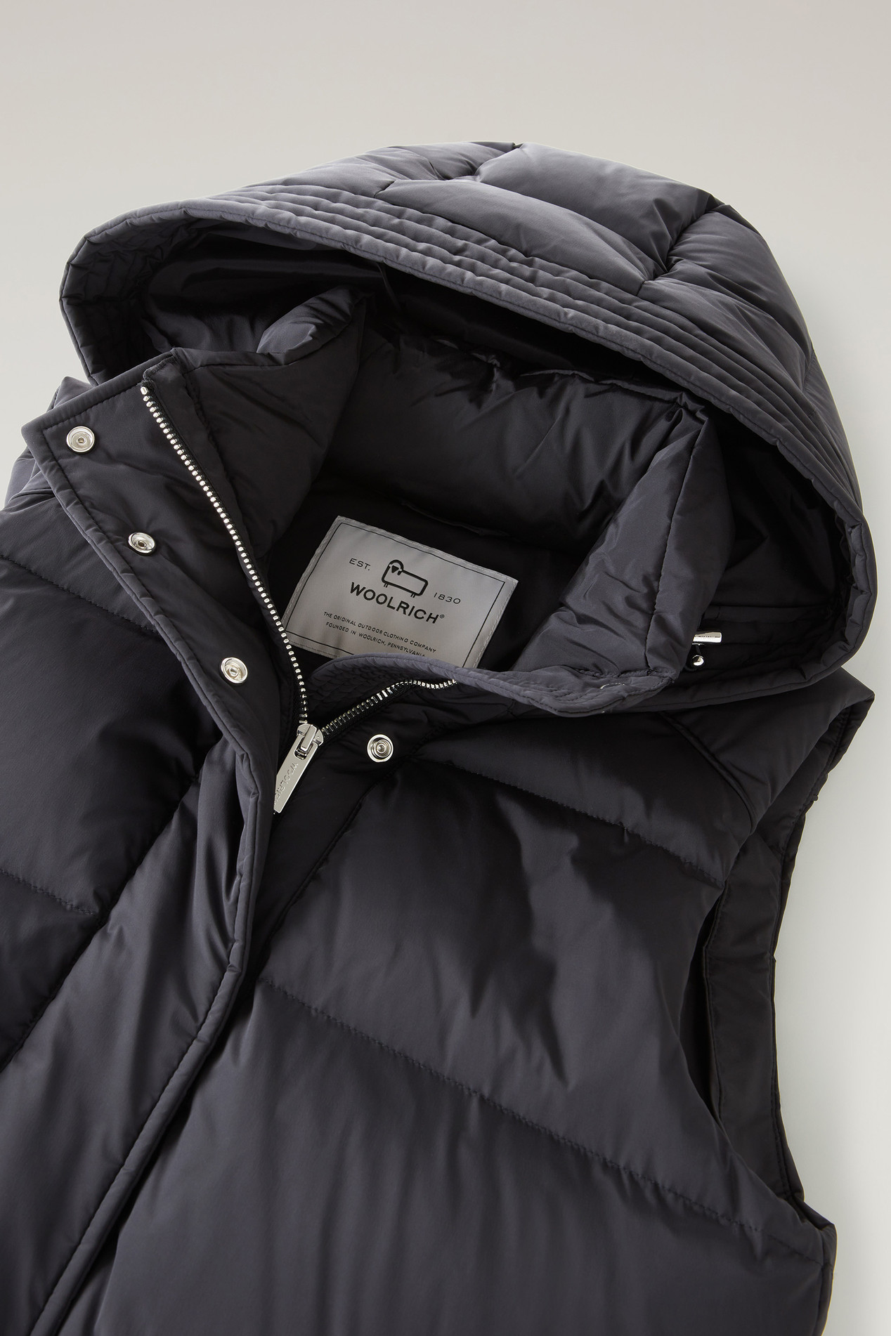 Alsea Quilted Vest Black photo 2 | Woolrich