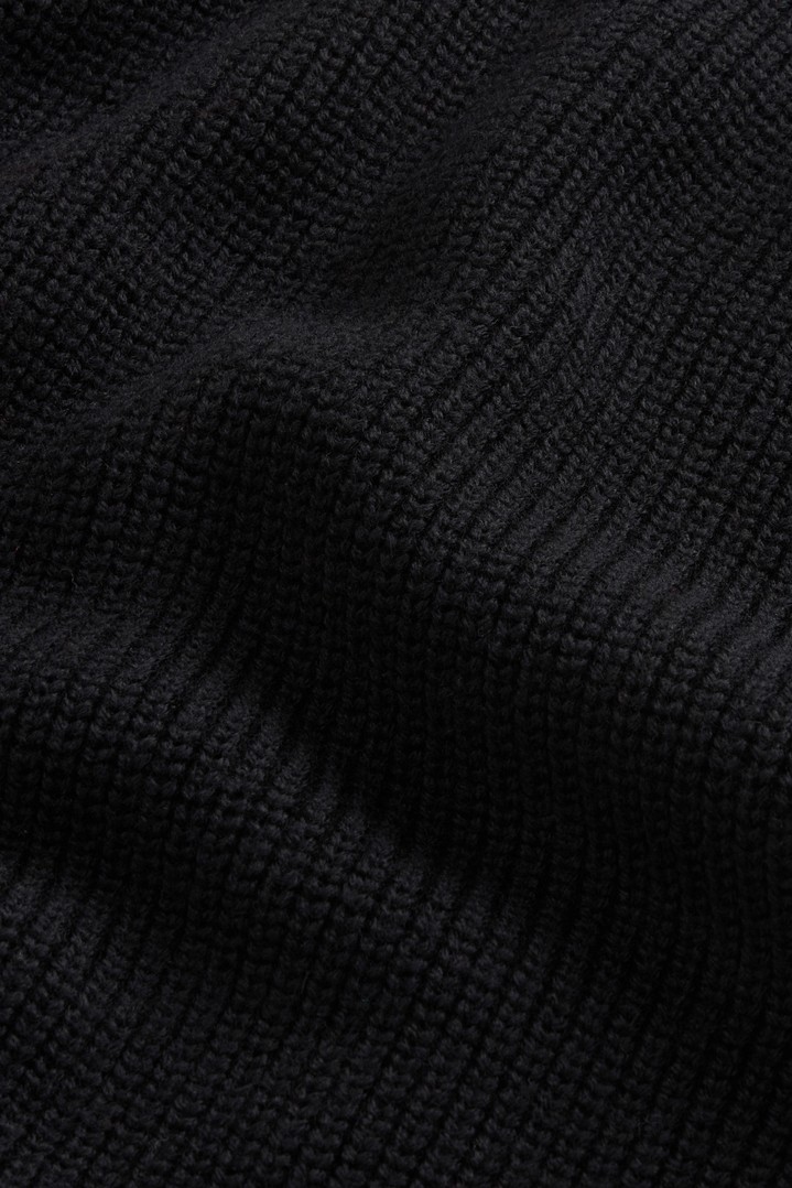 Turtleneck Sweater in Pure Merino Virgin Wool Black photo 2 | Woolrich