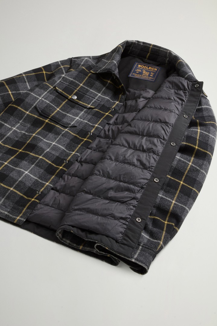 Alaskan Check Overshirt in Recycled Italian Wool Blend Gray photo 8 | Woolrich