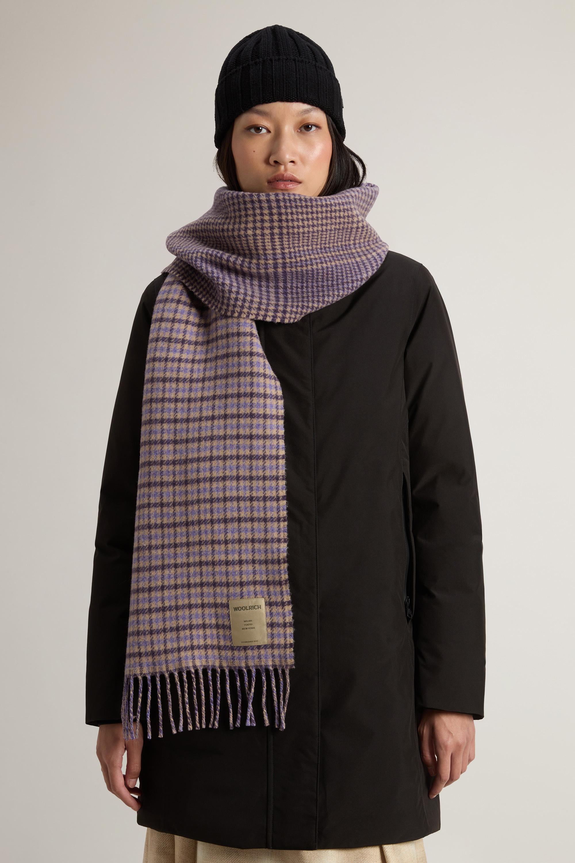 Pure Wool Jacquard Check Scarf Purple photo 4 | Woolrich