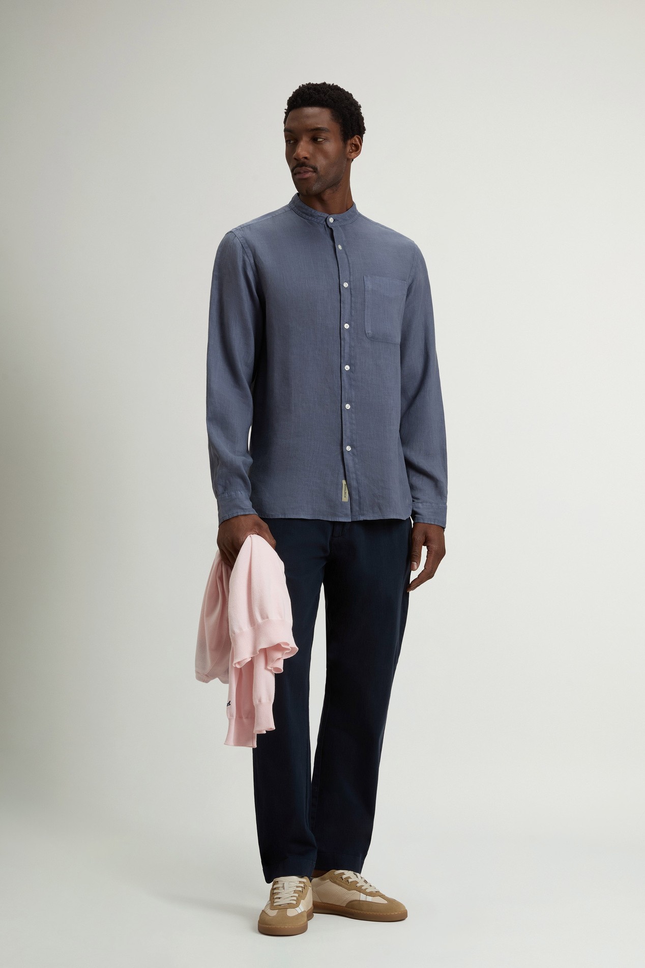 BAND COLLAR LINEN SHIRT Blue photo 2 | Woolrich